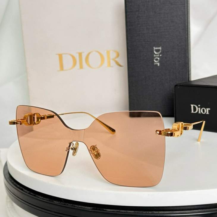 Picture of Dior Sunglasses _SKUfw76720796fw
